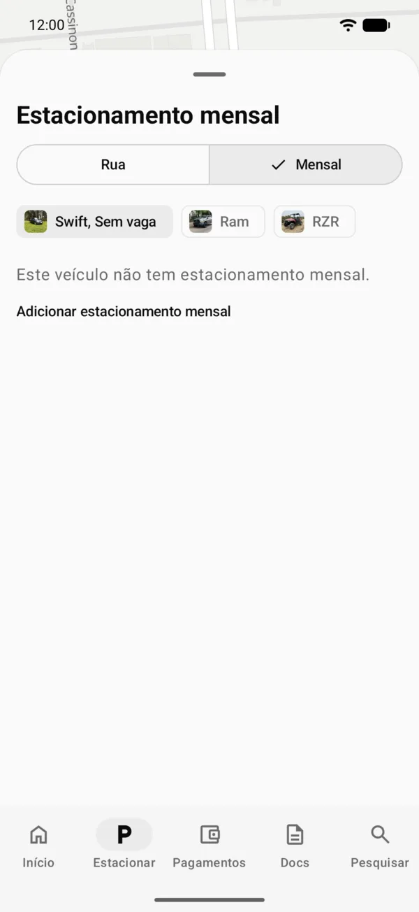 Um veículo marcado sem estacionamento mensal