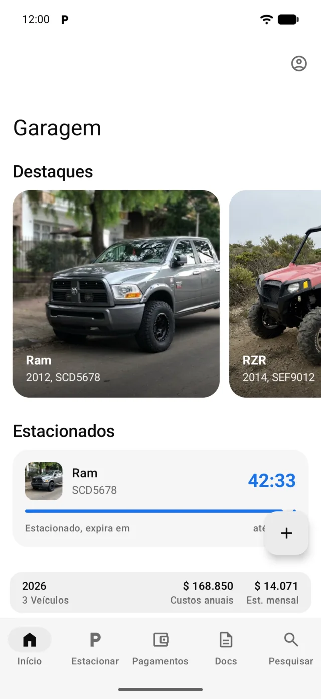 Os veículos na tela inicial do GarageApp