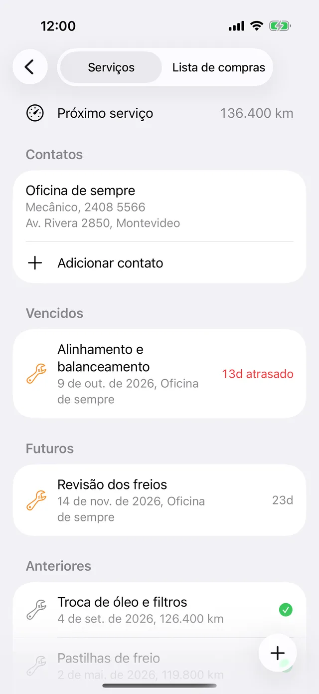 As revisões de um veículo, com a próxima por quilometragem