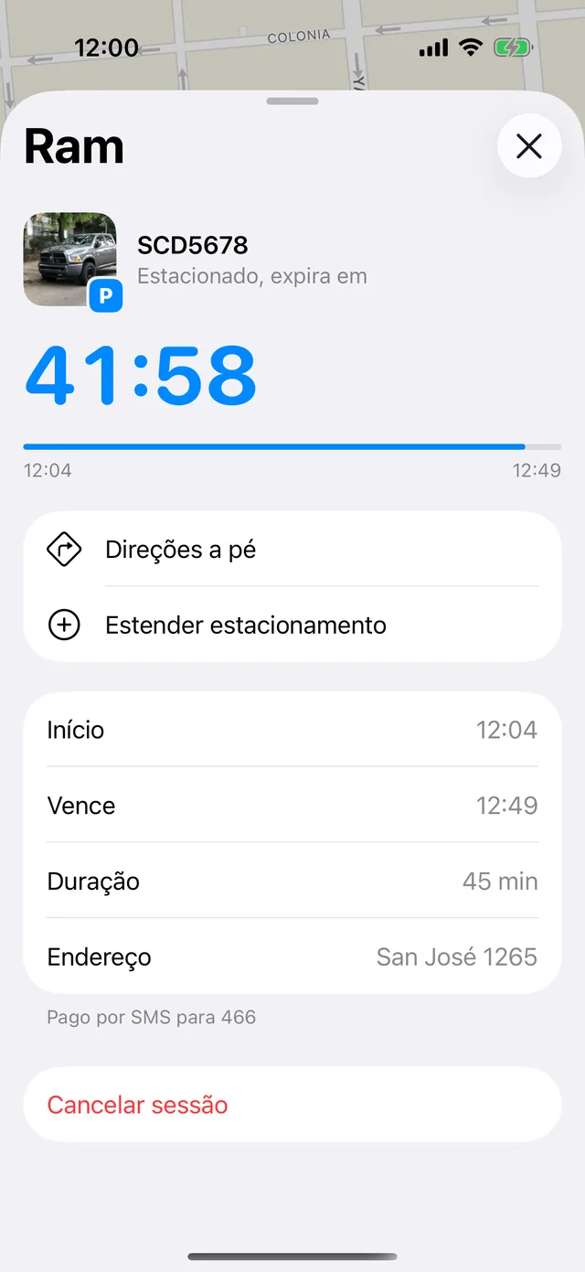 Um estacionamento em andamento